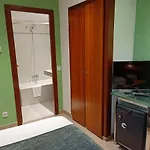 Hotel Iris