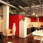 鸢尾花酒店 3* 格拉诺列尔斯